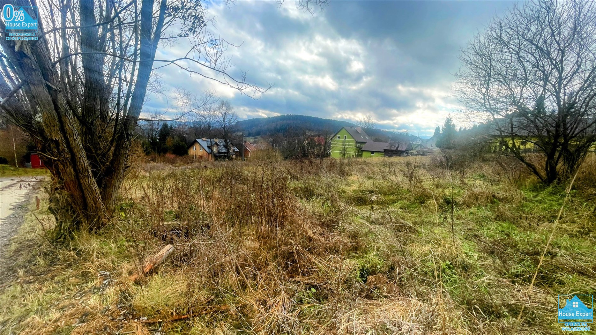 Działka na sprzedaż
